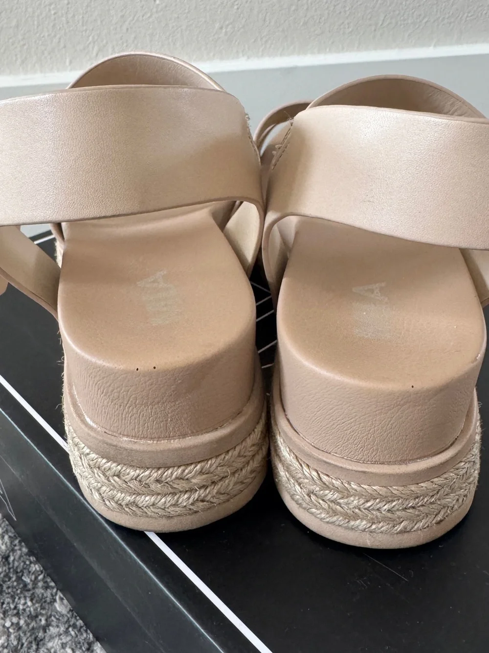EUC MIA Beige Espadrille Platform Sandal , size 8, wore ONCE